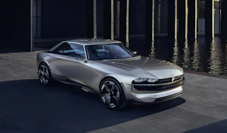 Peugeot e-Legend concept - front quarter