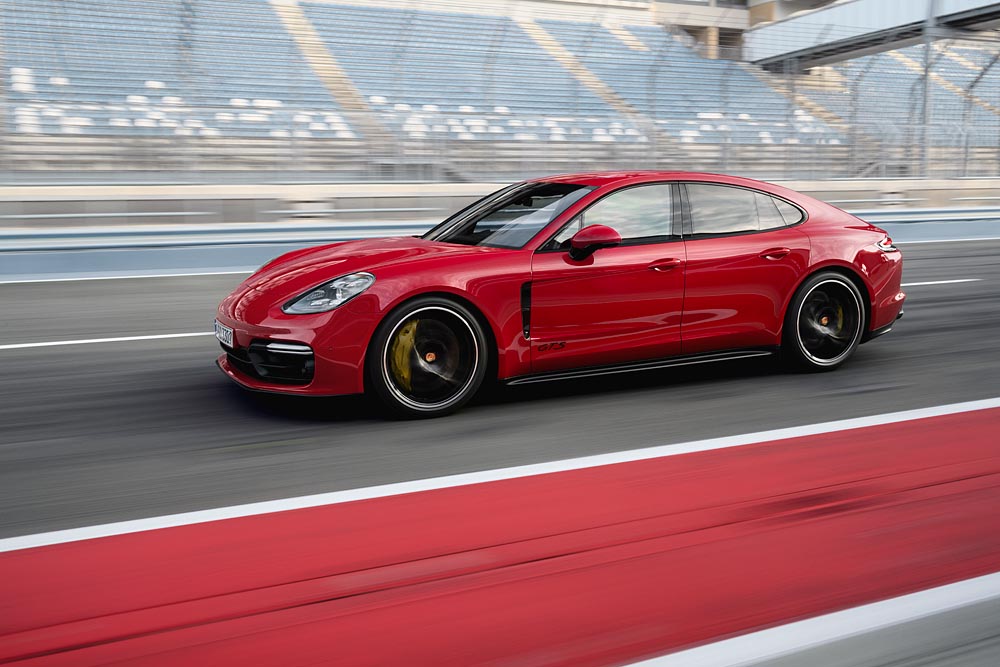 Porsche Panamera GTS 2018