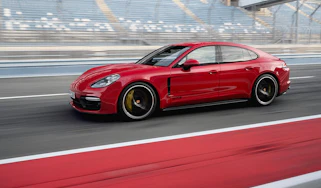 Porsche Panamera GTS 2018