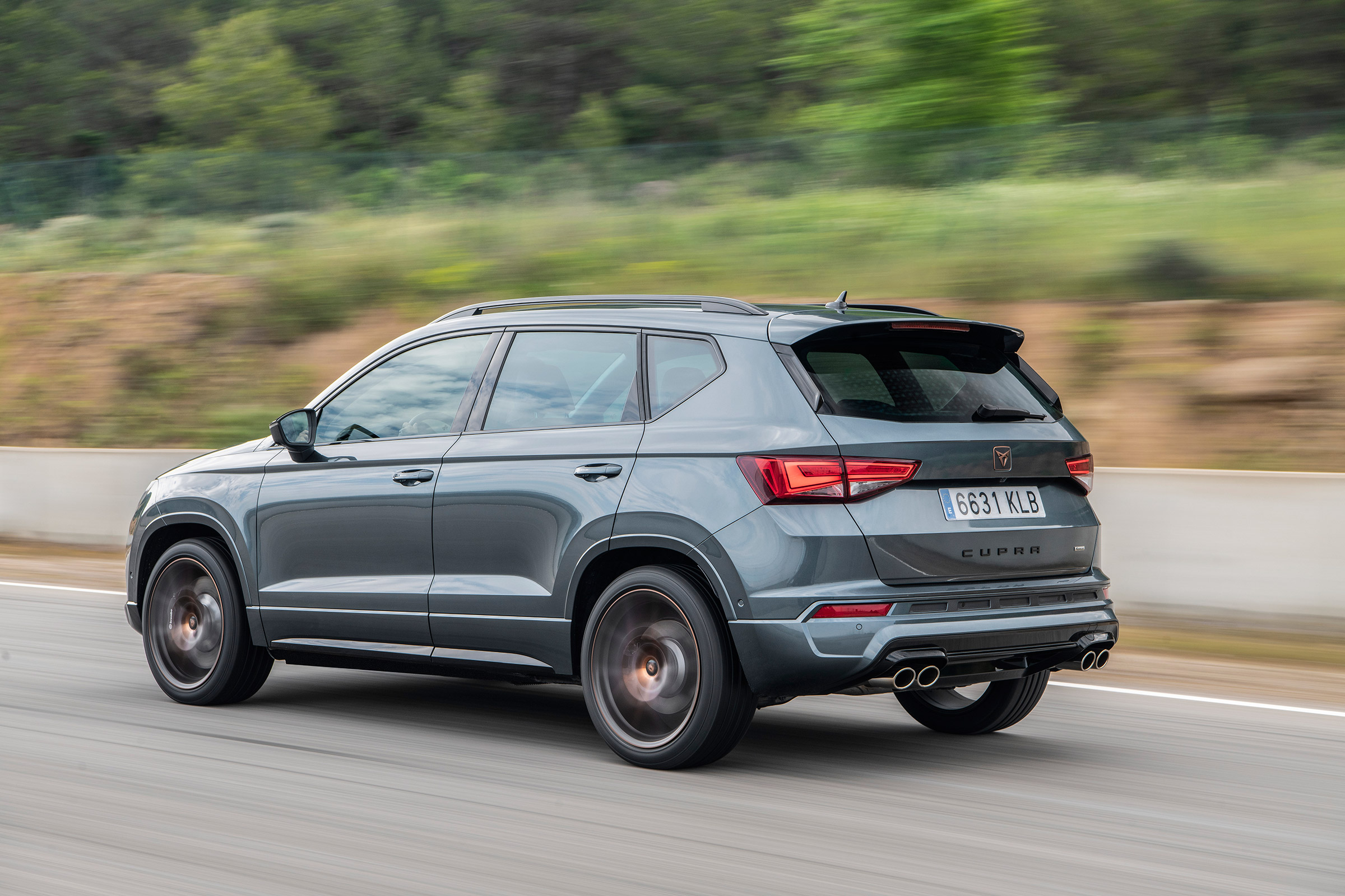 Ateca Cupra - rear quarter