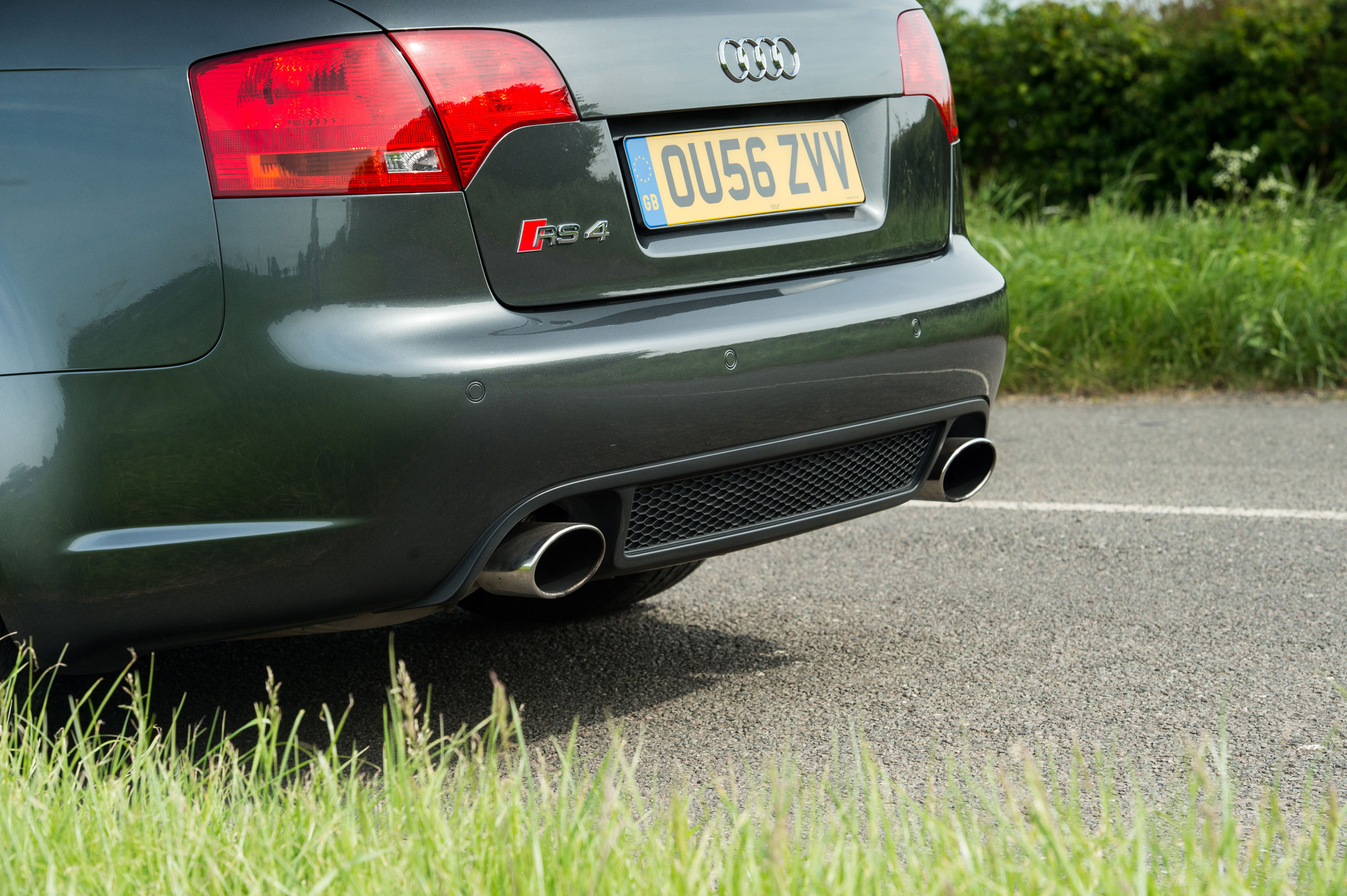 Audi RS4 Avant (B7) – exhaust