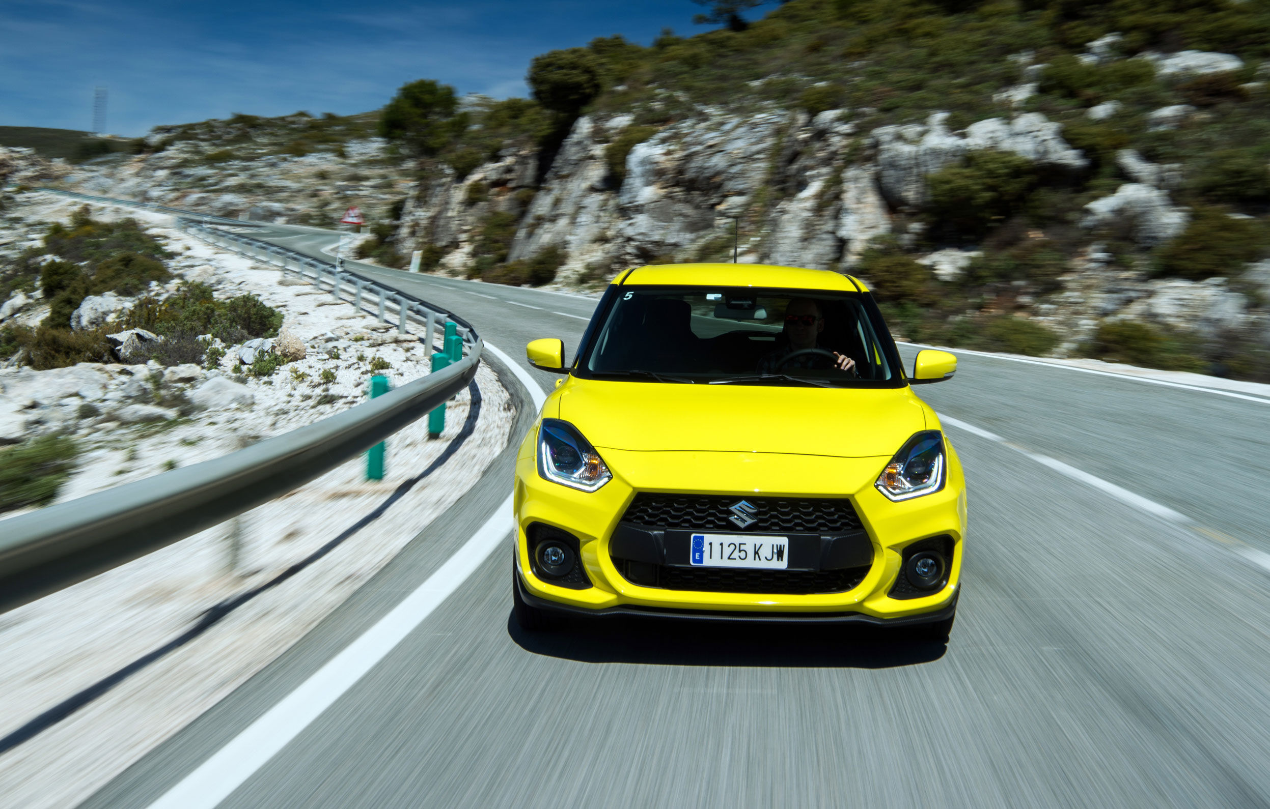 Suzuki Swift Sport - front
