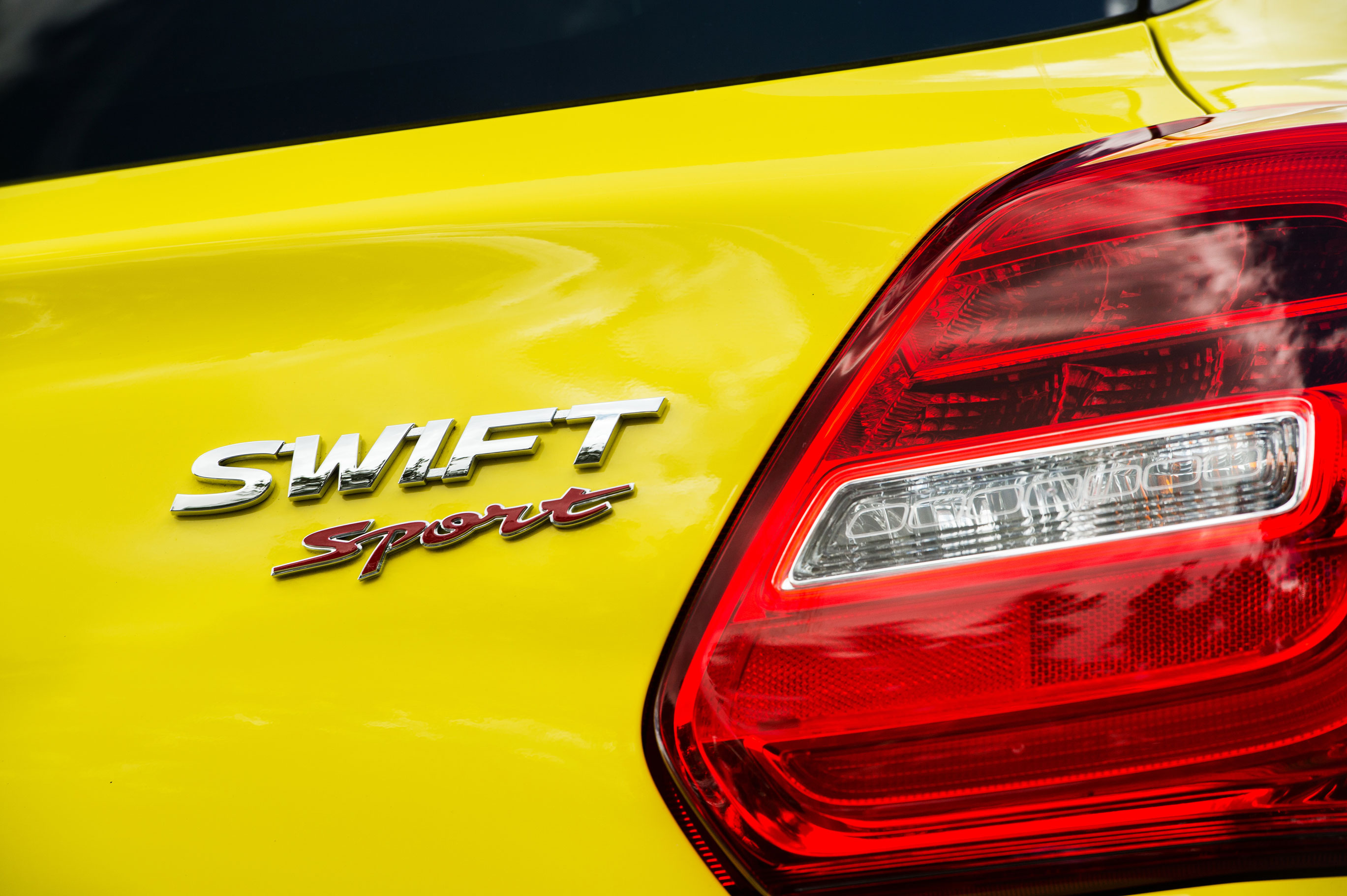 Suzuki Swift Sport - badge