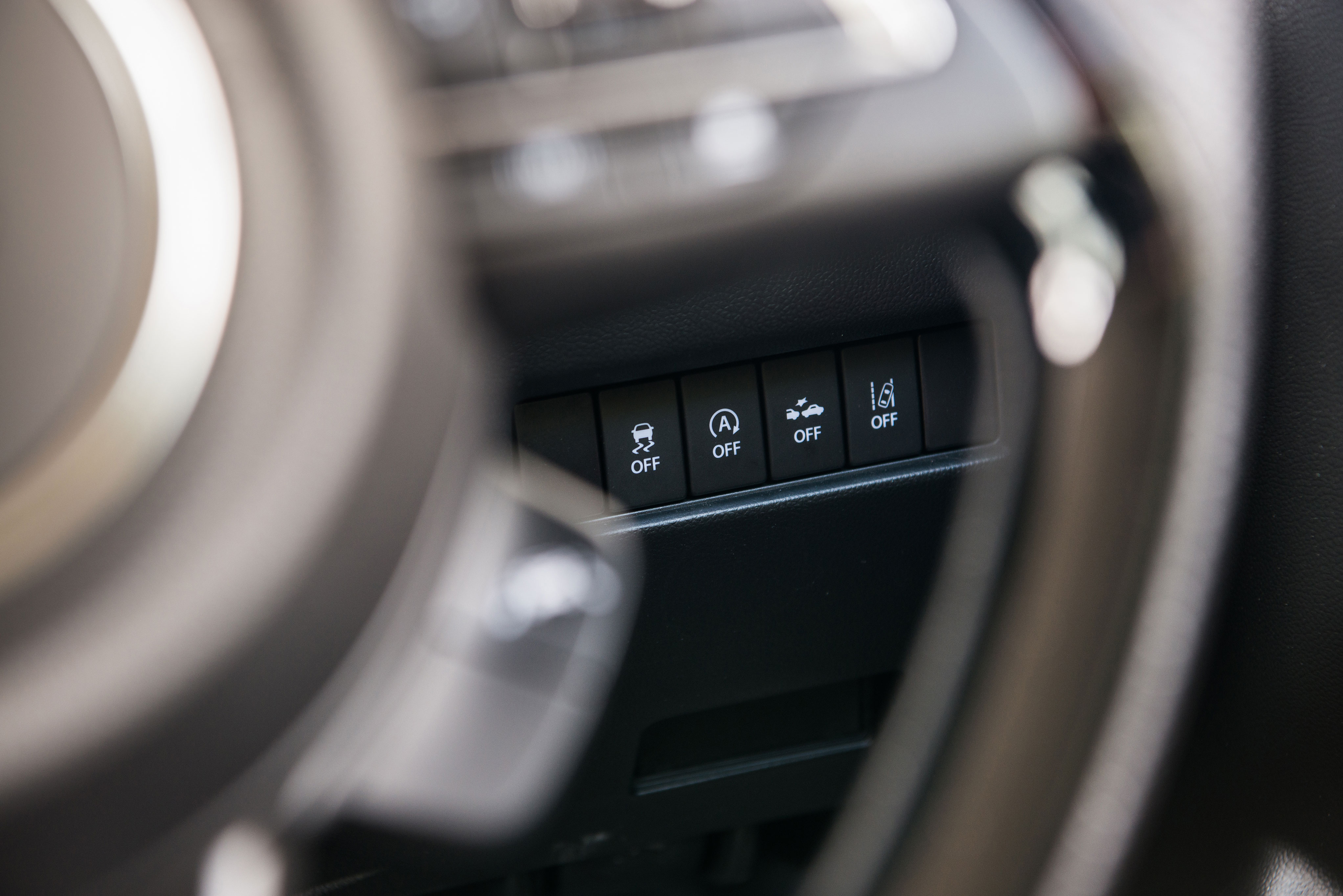Suzuki Swift Sport - buttons