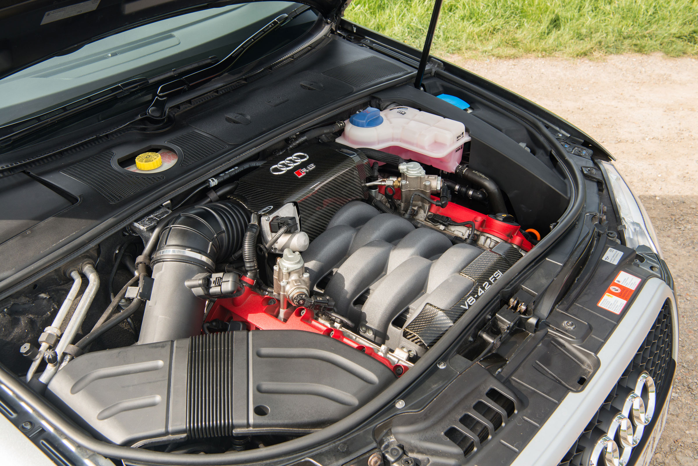 Audi RS4 Avant (B7) – engine