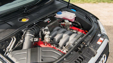 Audi RS4 Avant (B7) – engine