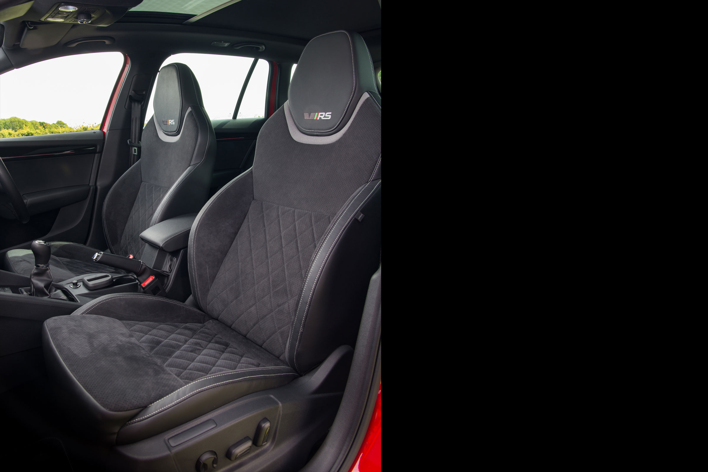 Skoda Octavia vRS 245 Estate - seats
