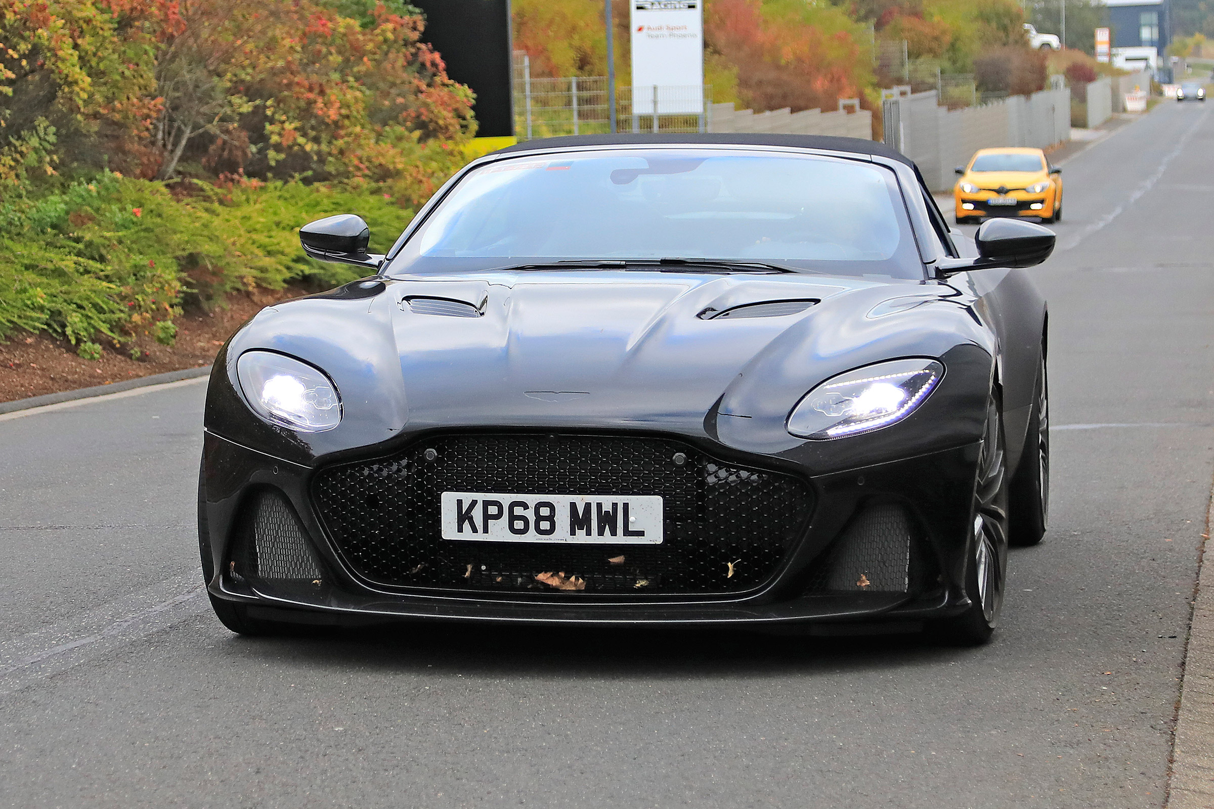 Aston Martin DBS Volante spy - OCT18  nose
