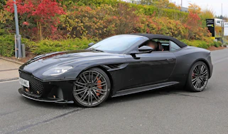 Aston Martin DBS Volante spy - OCT18 front quarter