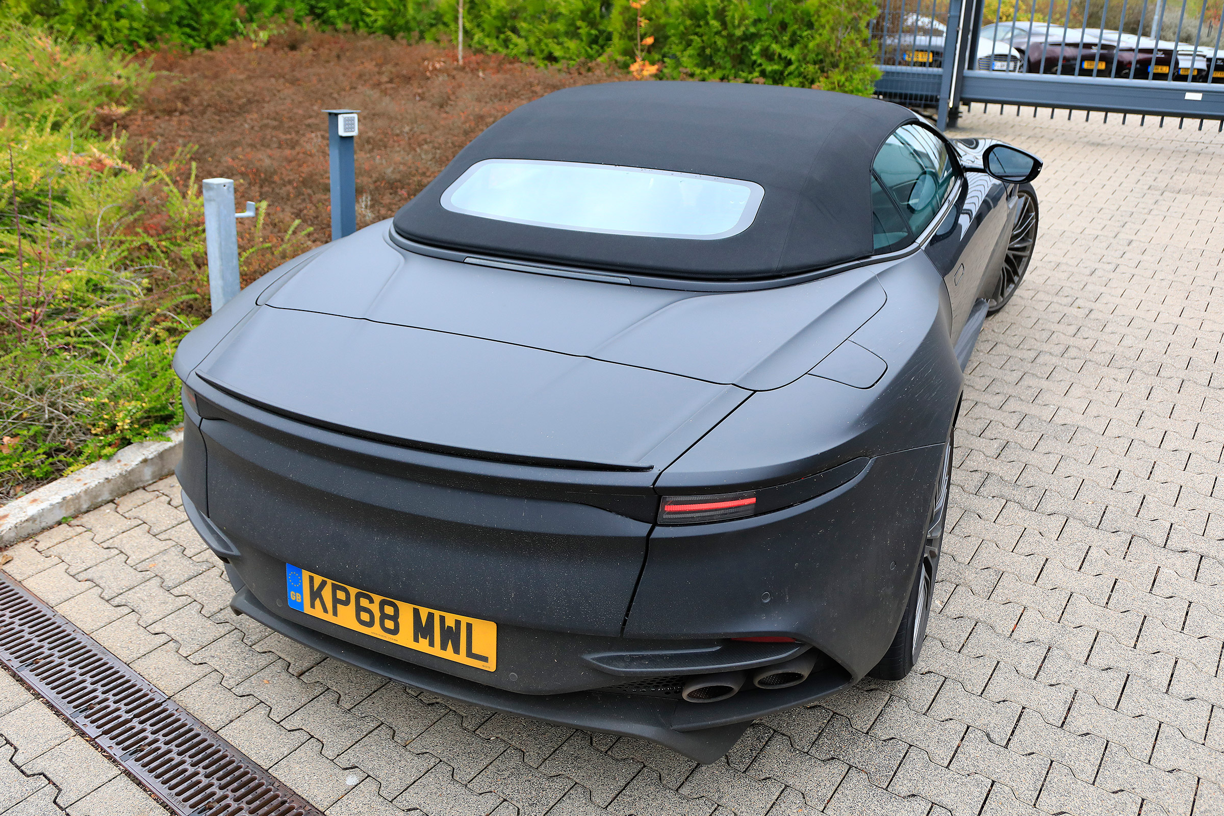 Aston Martin DBS Volante spy - OCT18 tail