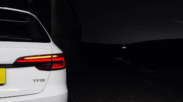 Audi A4 Avant - tail