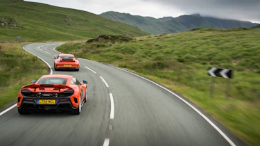 McLaren 675LT v Porsche 911 GT3 RS (991.1)