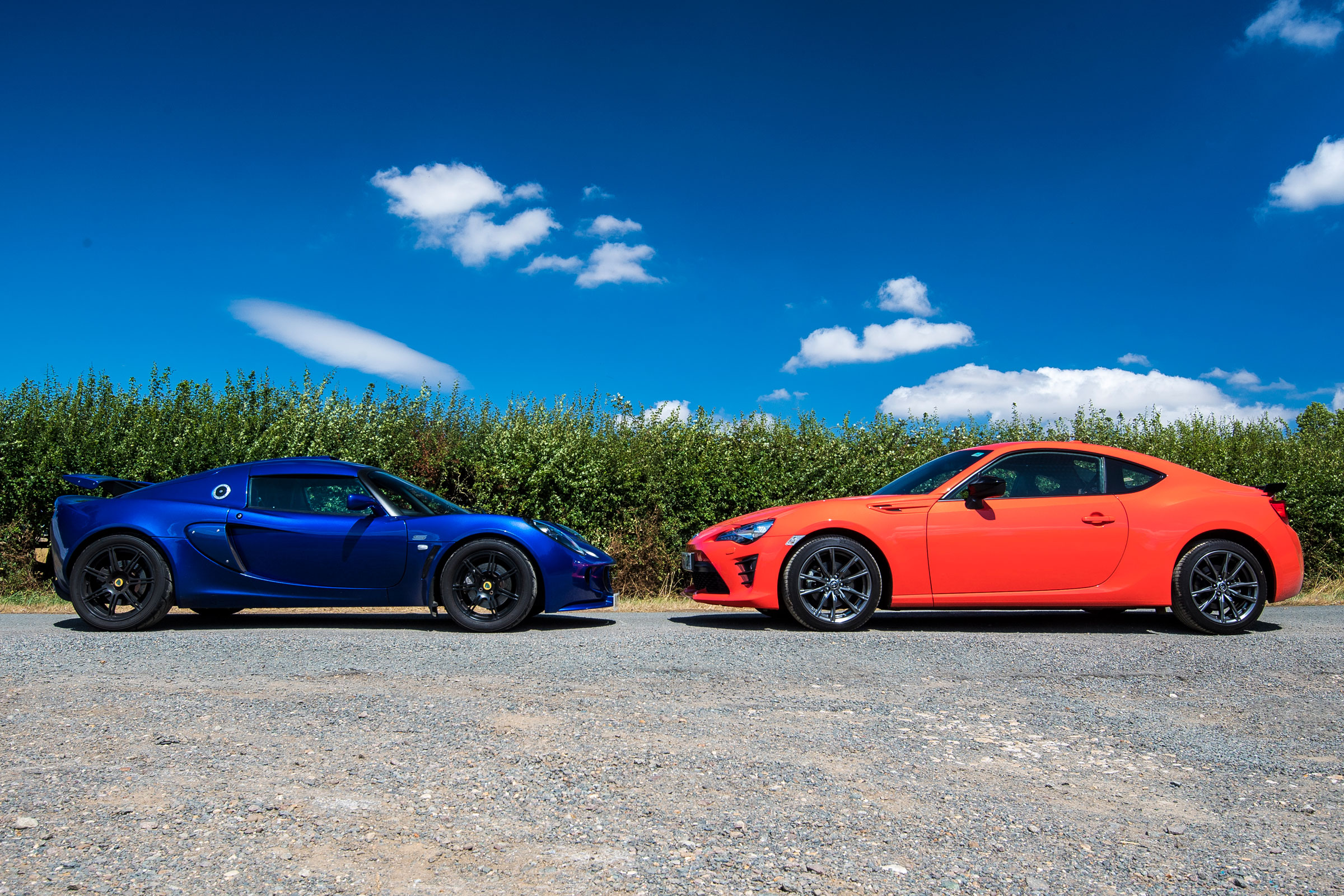 Toyota GT86 and Lotus Exige S (S2)