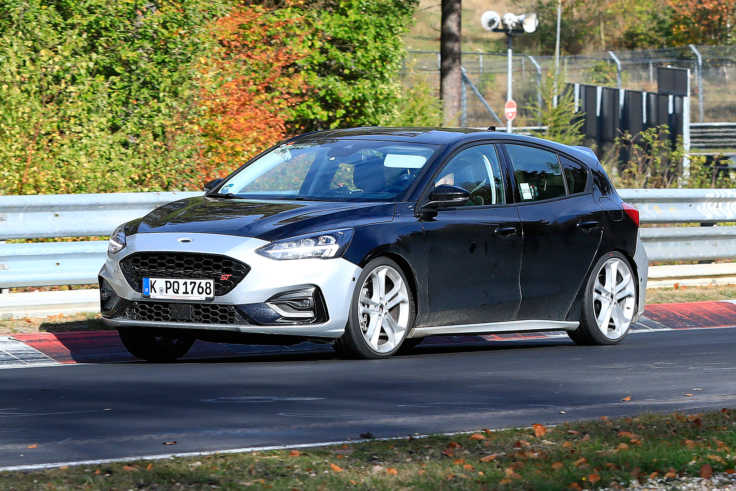 Ford Focus ST spy - front