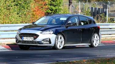 Ford Focus ST spy - front