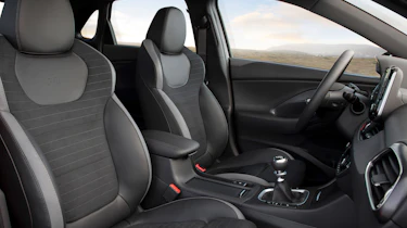 Hyundai i30 Fastback N-Line - seats