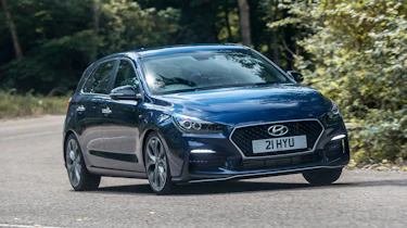 Hyundai i30 N-Line driven - cornering