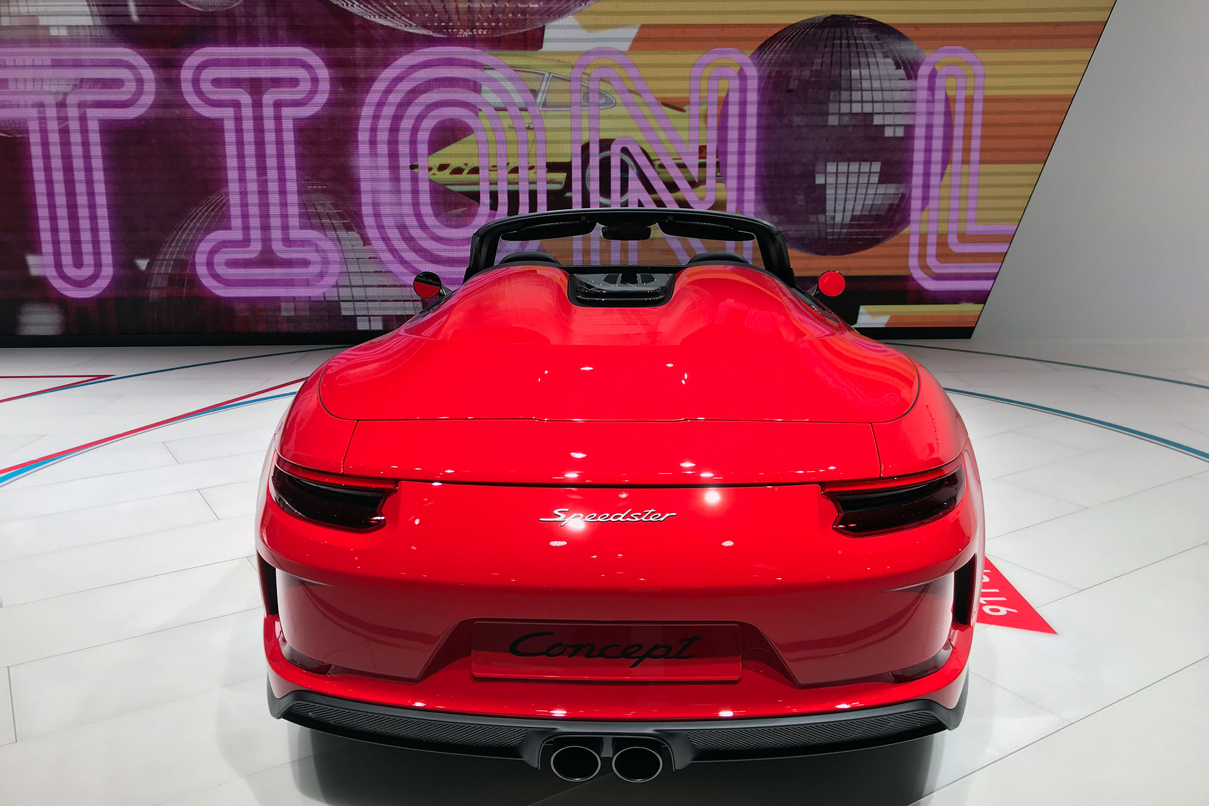 Porsche 911 Speedster - rear