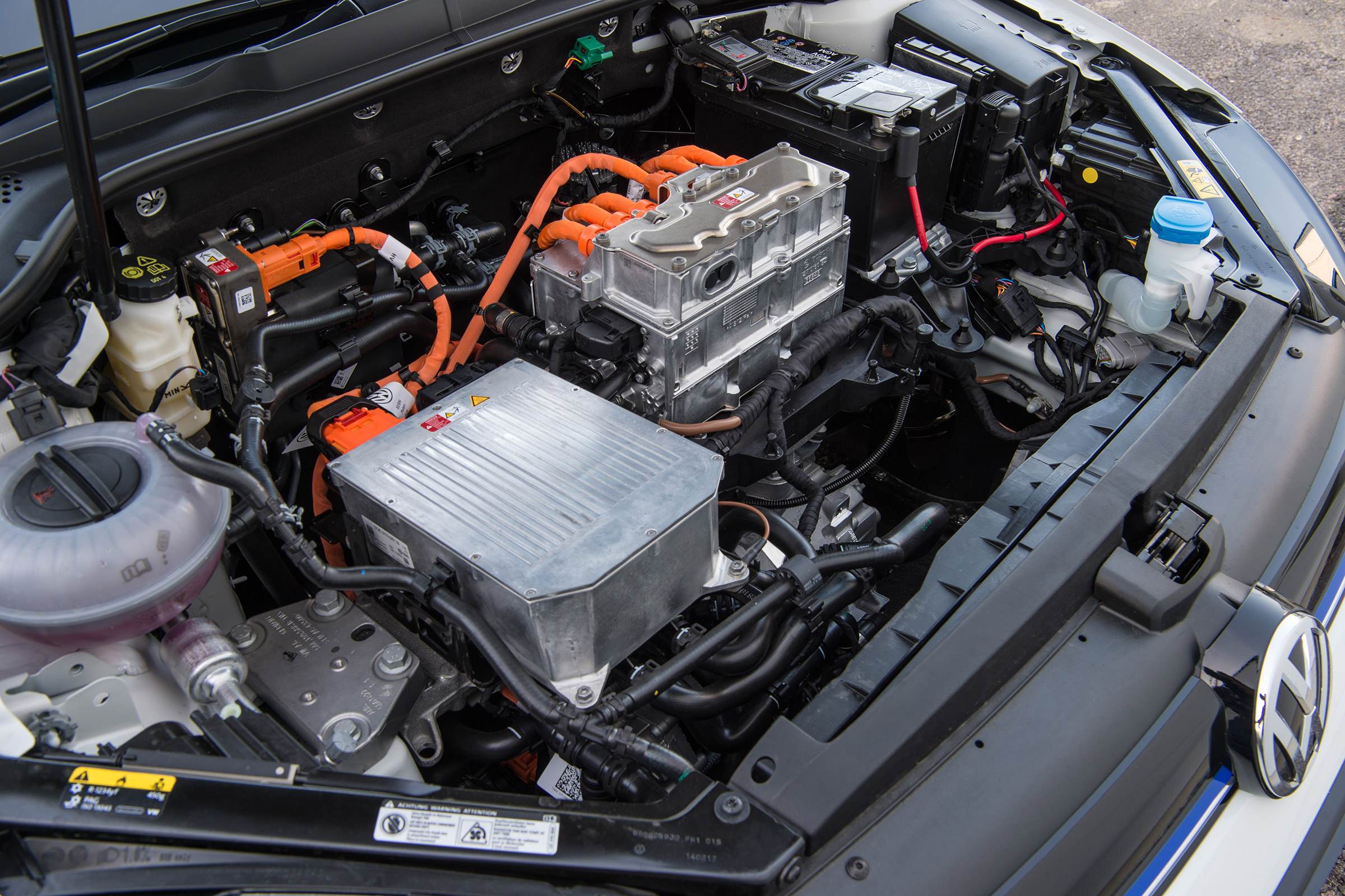 Volkswagen e-Golf - engine