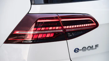 Volkswagen e-Golf - rear lights