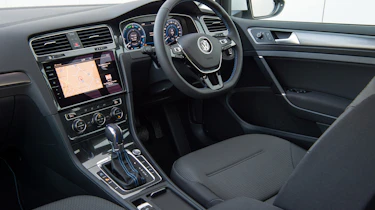 Volkswagen e-Golf - interior