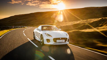 Jaguar F-Type Chequered Flag edition - nose