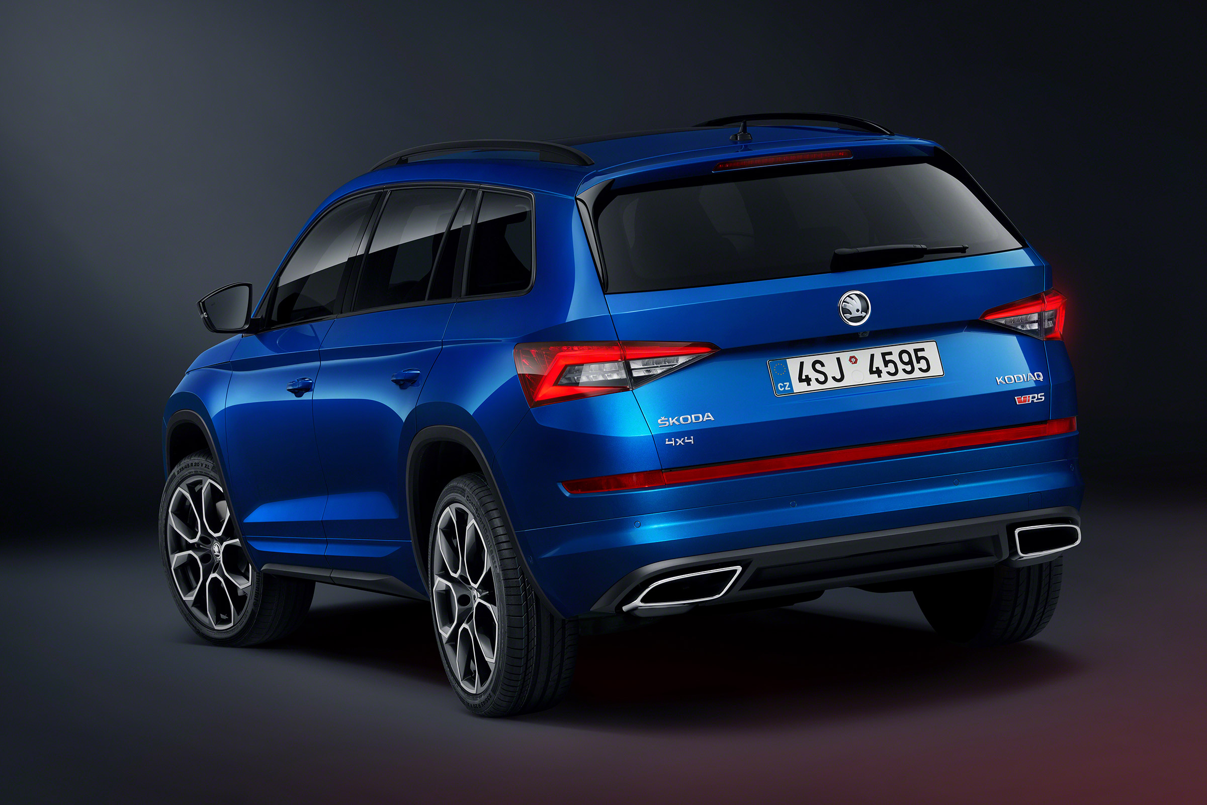 Skoda Kodiaq vRS revealed - rear quarter
