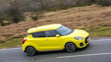Suzuki Swift Sport - side