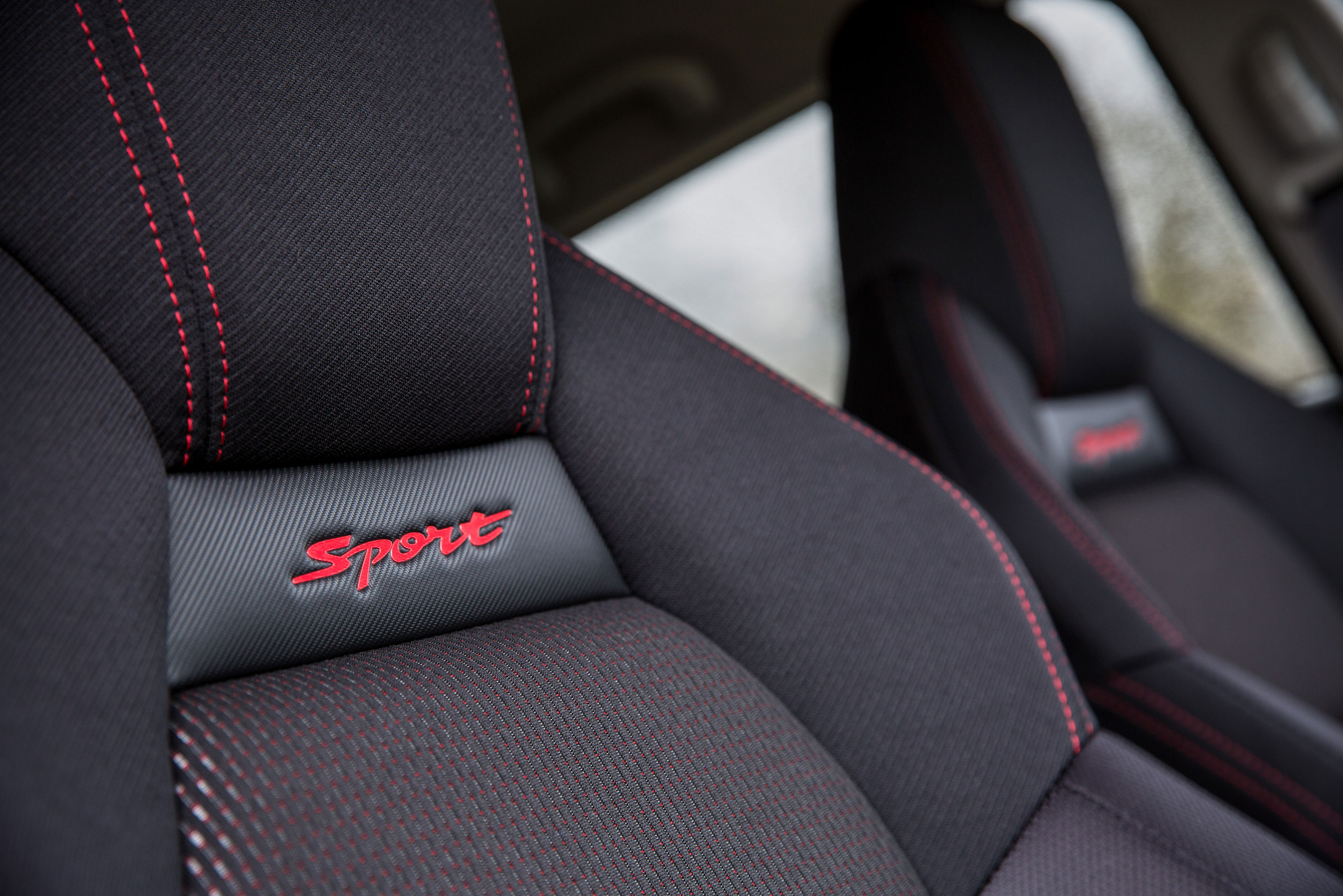 Suzuki Swift Sport - seats