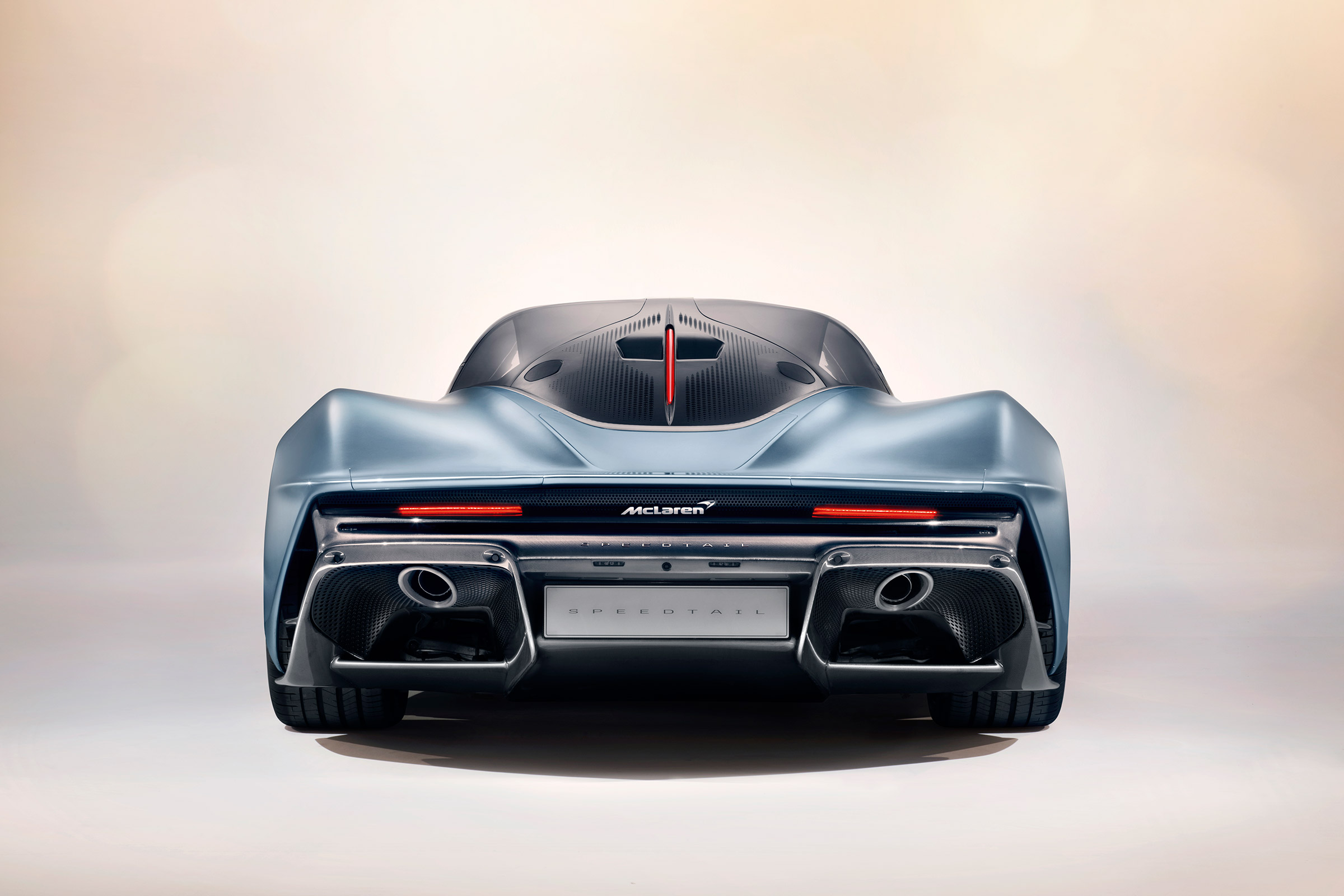 McLaren Speedtail - rear