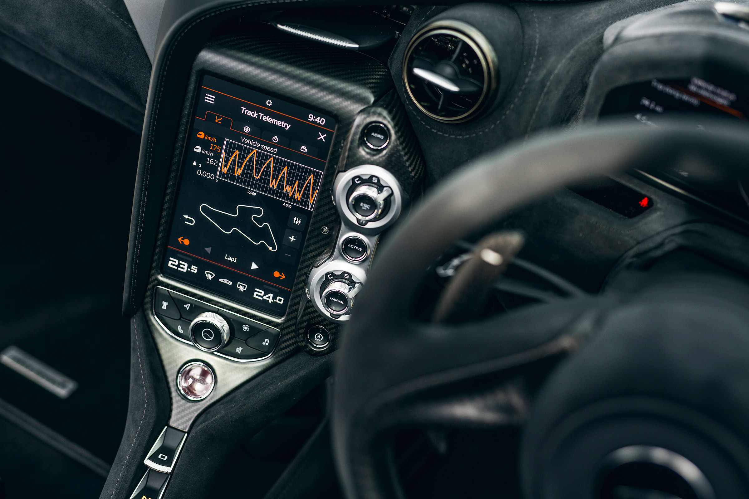 McLaren 720S track pack - dash
