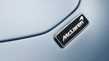 McLaren Speedtail – white gold badge