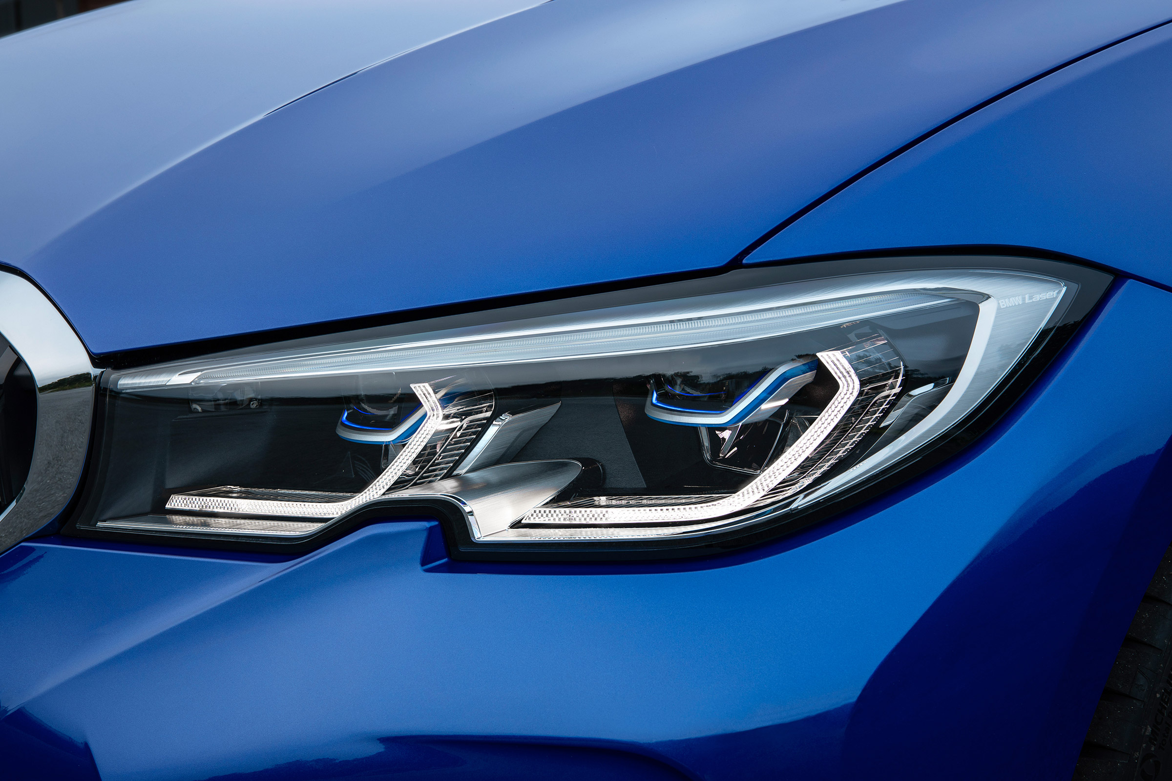 BMW 3-series G20 revealed - M Sport lights