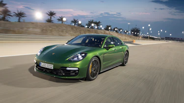 Porsche Panamera GTS - nose