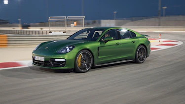 Porsche Panamera GTS - front quarter