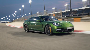 Porsche Panamera GTS - front