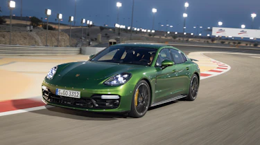 Porsche Panamera GTS - front