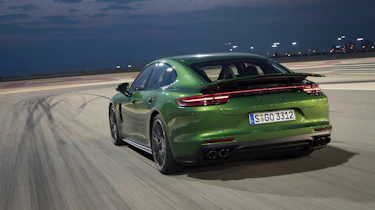 Porsche Panamera GTS - wing