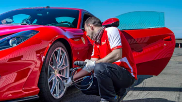 Ferrari 812 Superfast Anglesey - tyres