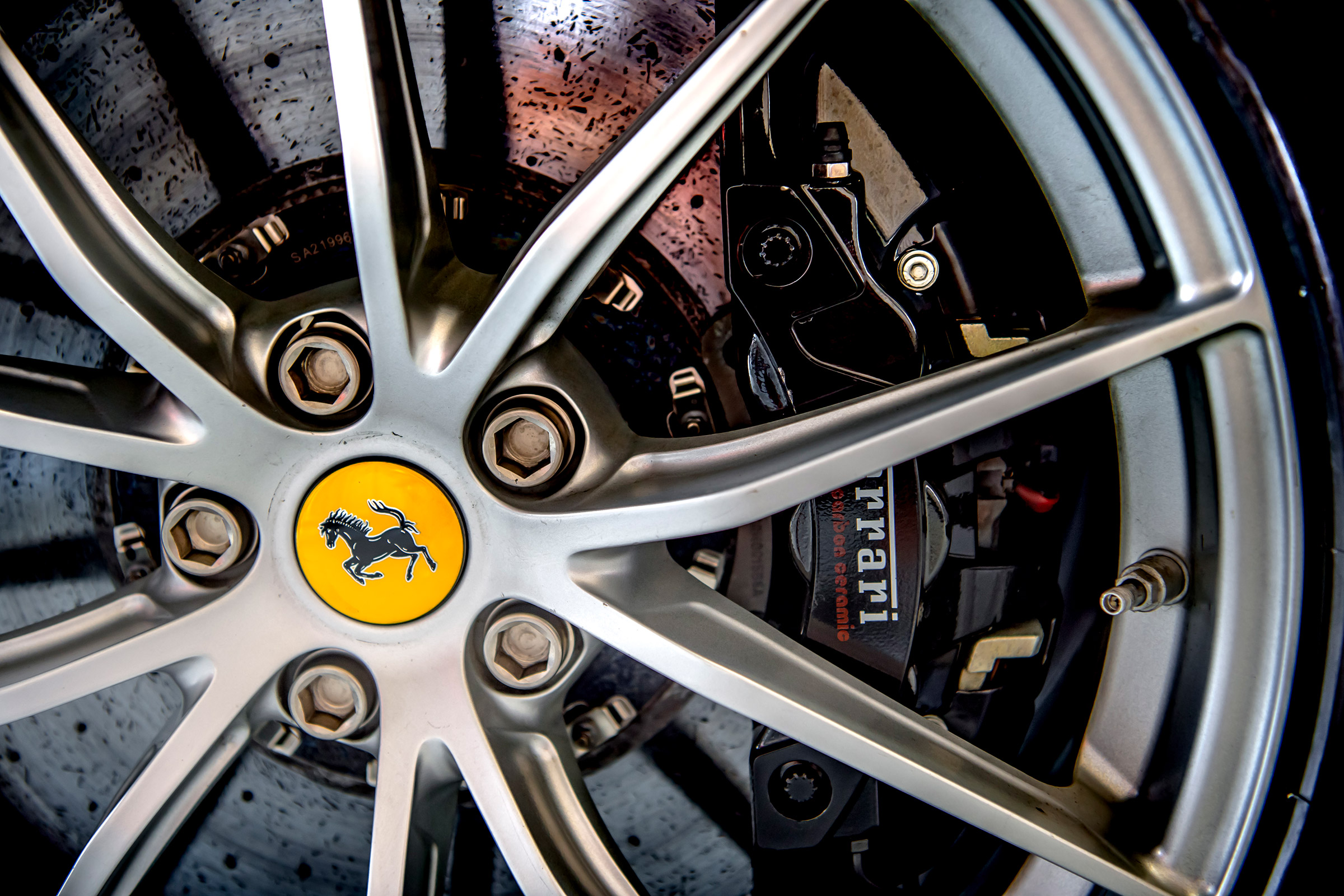 Ferrari 812 Superfast Anglesey - brakes