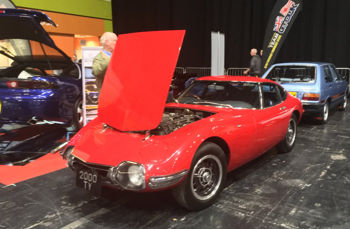 Toyota 2000GT