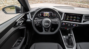 Audi A1 First Edition - teal interior