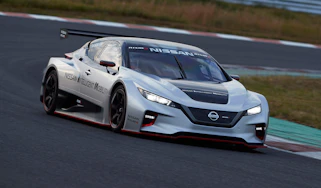 Leaf Nismo RC - front quarter