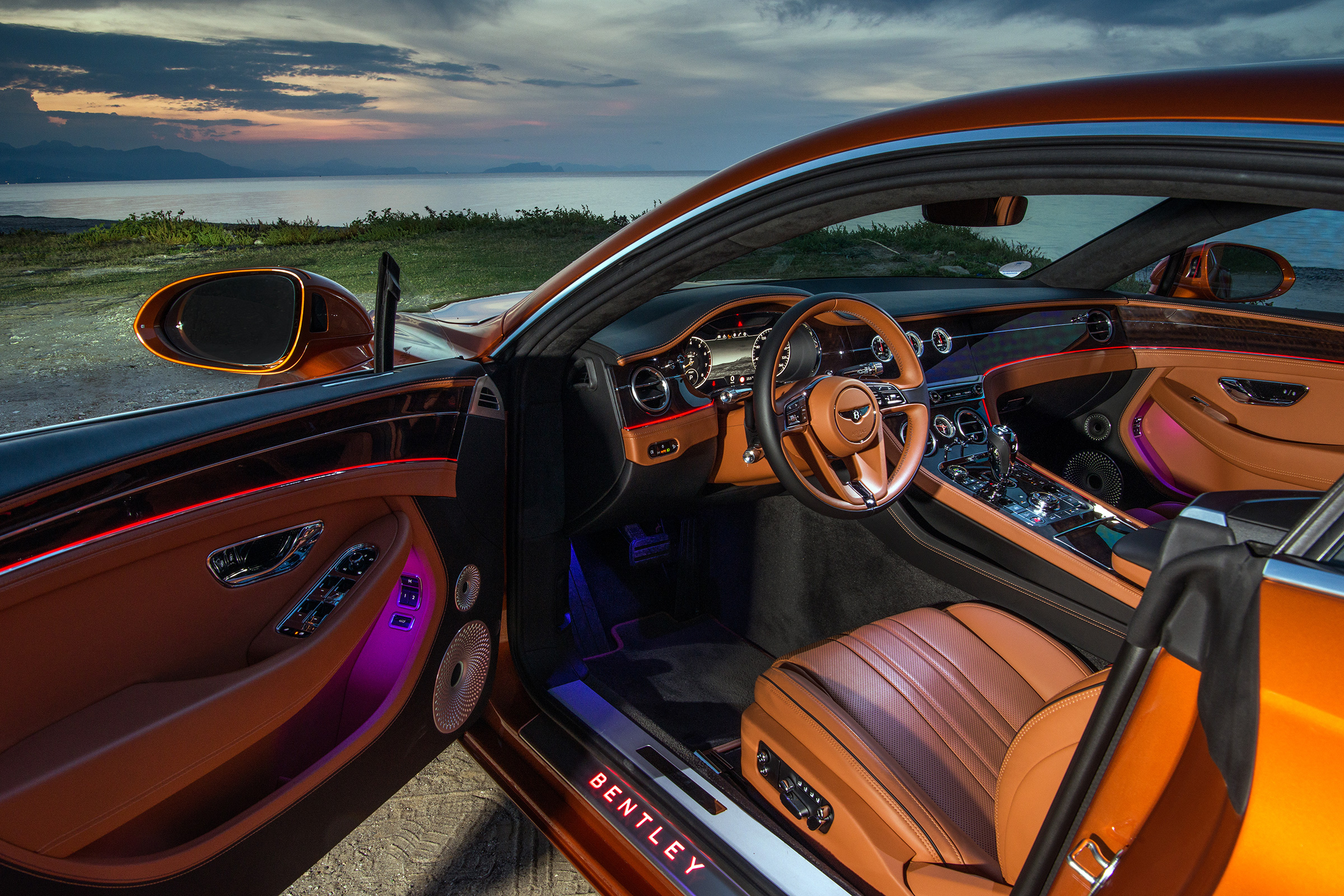 Bentley Continental GT - interior