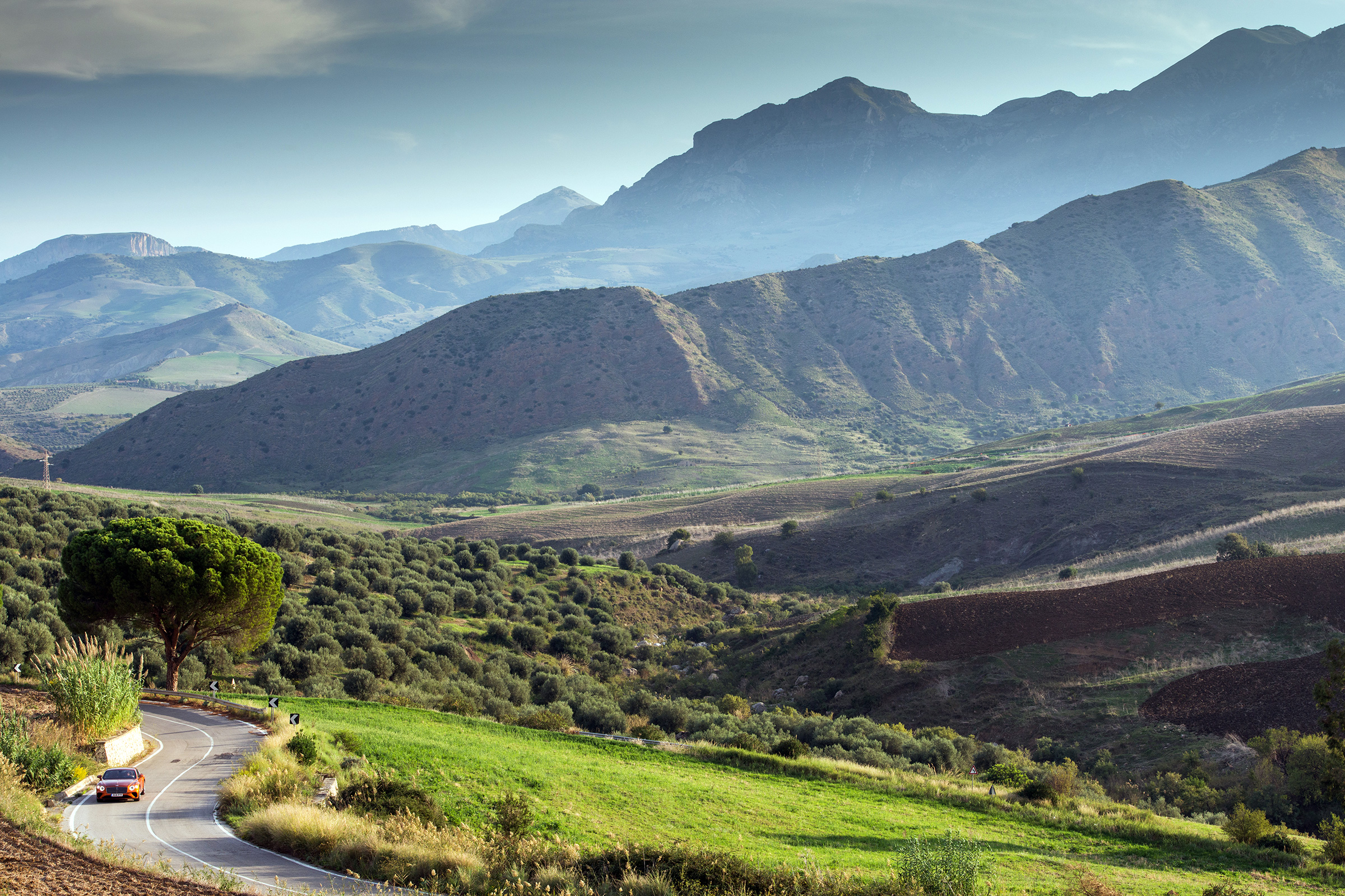 Bentley Continental GT - landscape