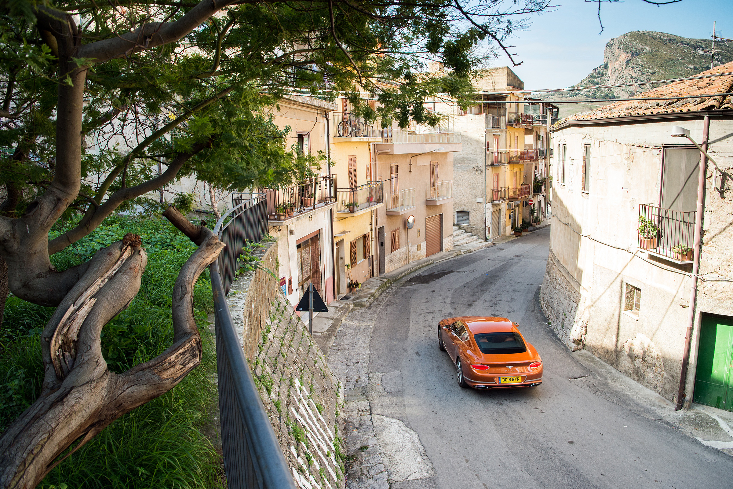 Bentley Continental GT - city top
