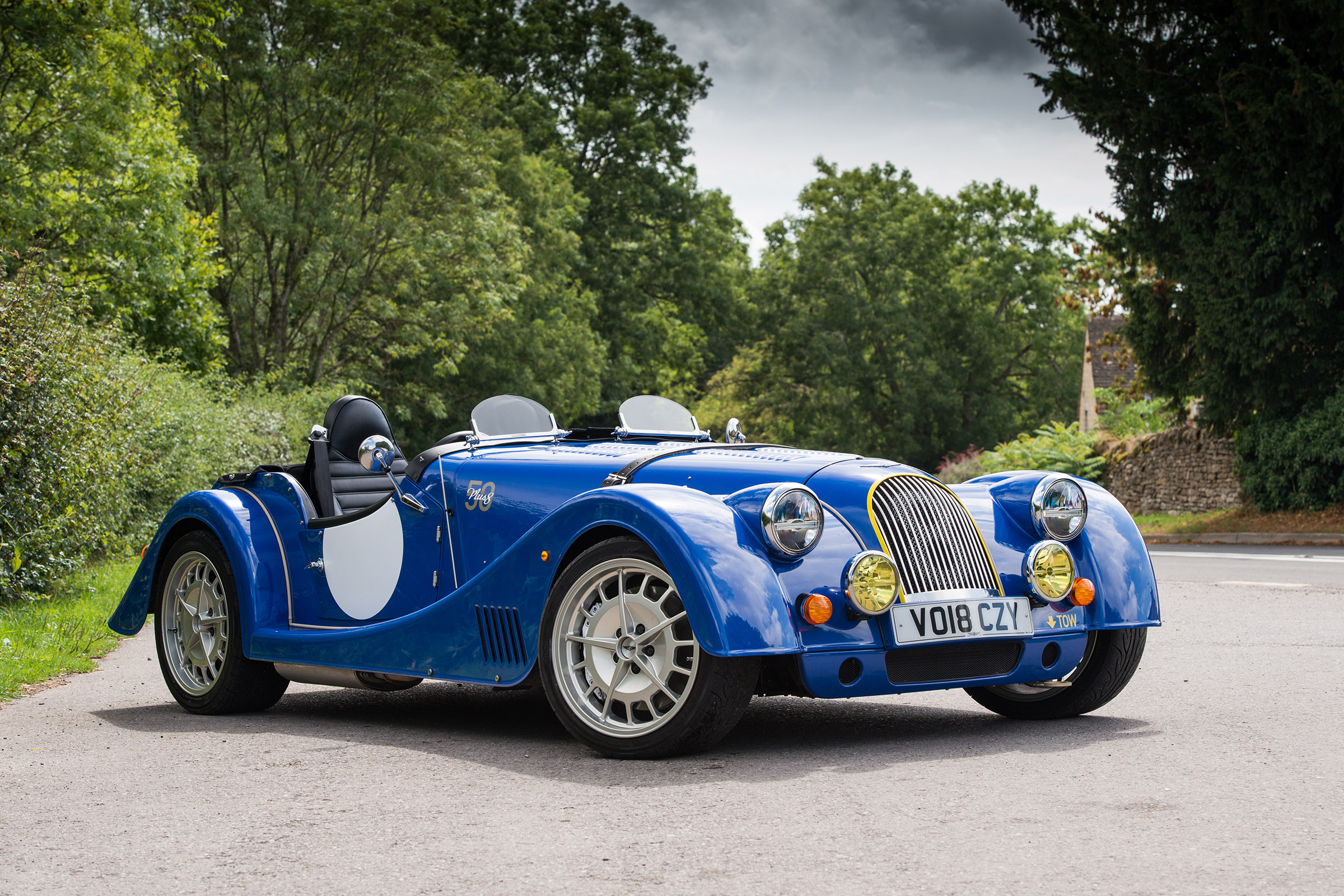 Morgan Plus 8 50th Anniversary Edition - front quarter static