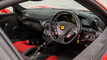 Speciale interior