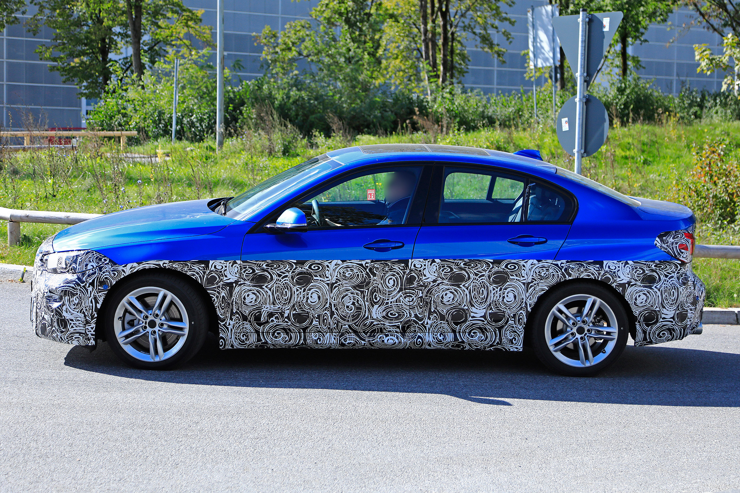 BMW 1-series saloon - profile