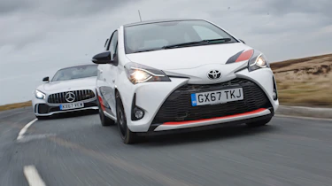Yaris GRMN & Mercedes-AMG GT R front